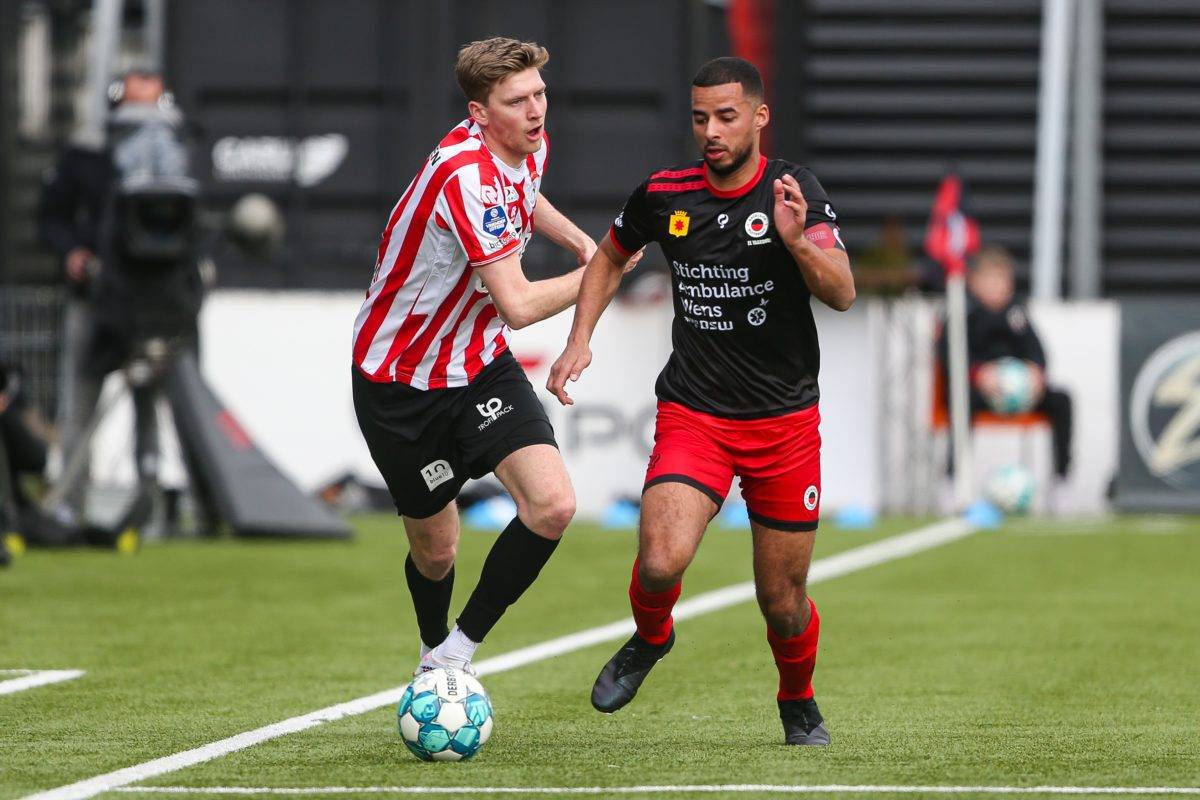 展留足了空 展留足了空